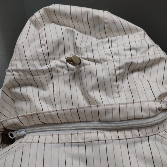 Ski jacket 🎿 bundle with matching ski pants for deal - Picture 7 of 10